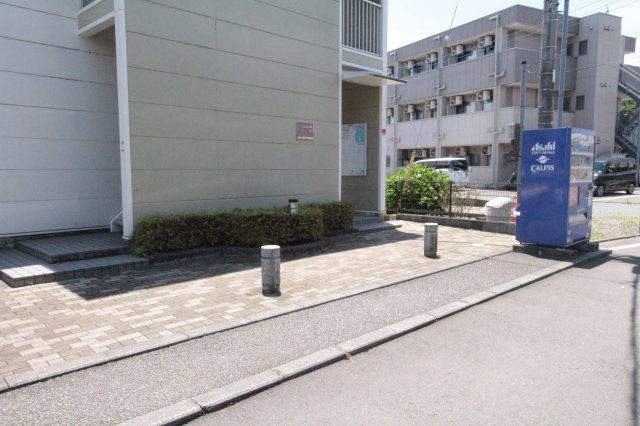 シェル壱番館のエントランス