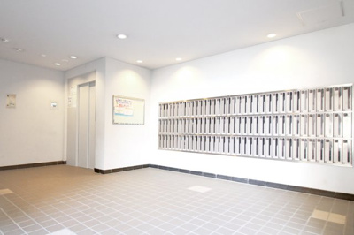 【エントランス】 | グランドメゾン京都山科