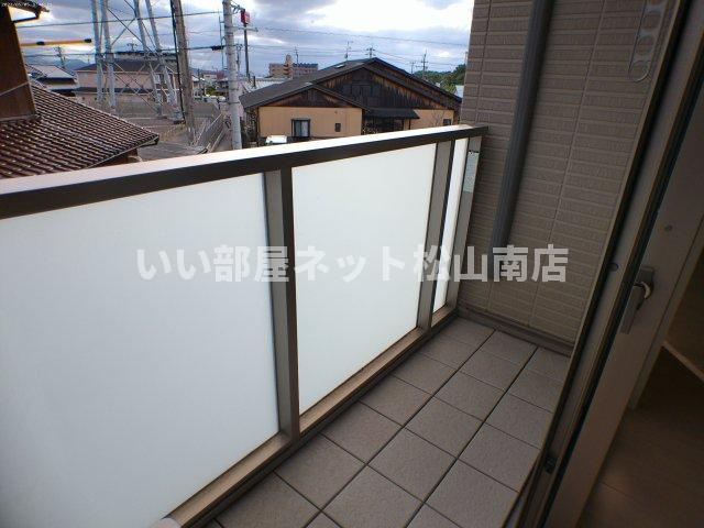【バルコニー】 | ヴィラ 愛大医学部北