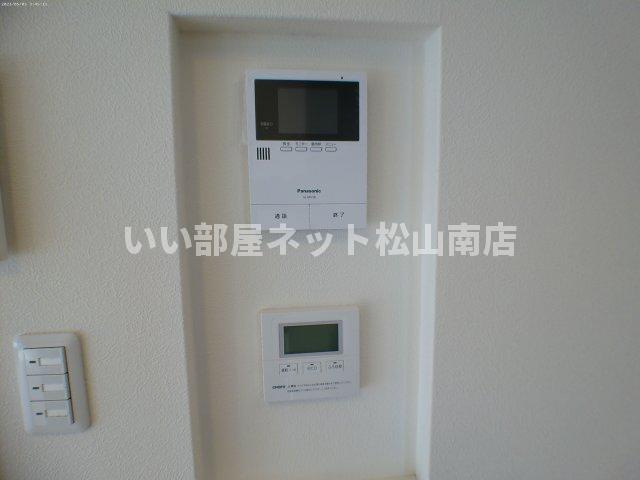 【セキュリティ】 | ヴィラ 愛大医学部北