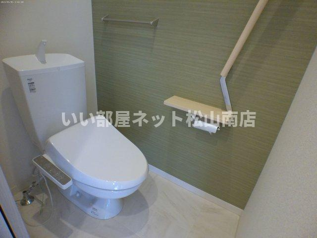 【トイレ】 | ヴィラ 愛大医学部北