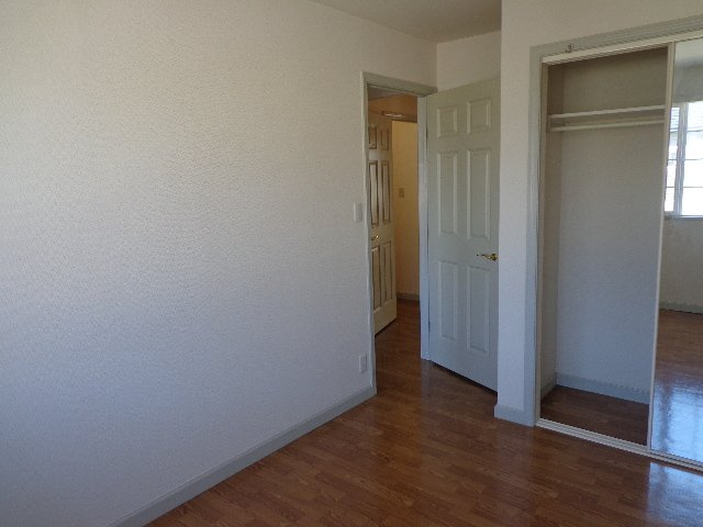 グリーンヒルズ上ノ山の内装|洋室（西）