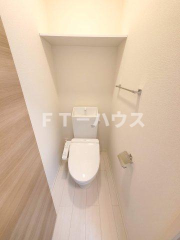 オークスのトイレ