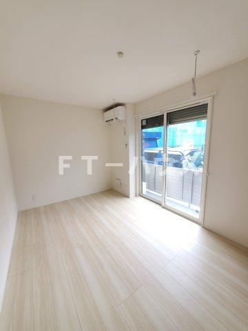 オークスの居間・リビング