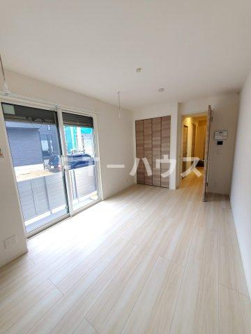 オークスの居間・リビング