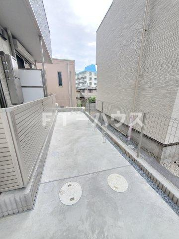 オークスの駐車場