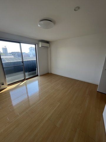 【居間・リビング】 | ファーネスト春口