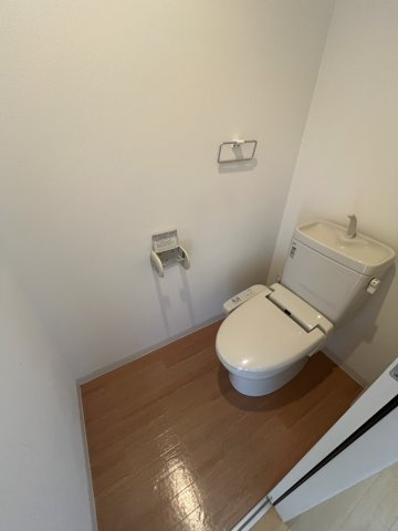 【トイレ】 | ファーネスト春口