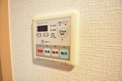 【玄関】 | カスタリア三宮