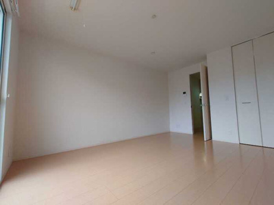 【洋室】 | カーサ・ベアーレ