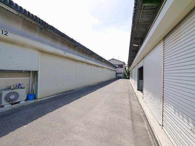 熊木モータープールの外観|外はこのようになっています