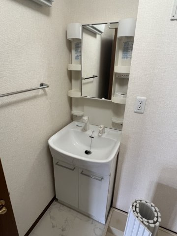 オークハイツⅧの独立洗面台