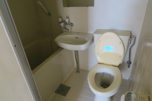 梅本マンションの洗面所