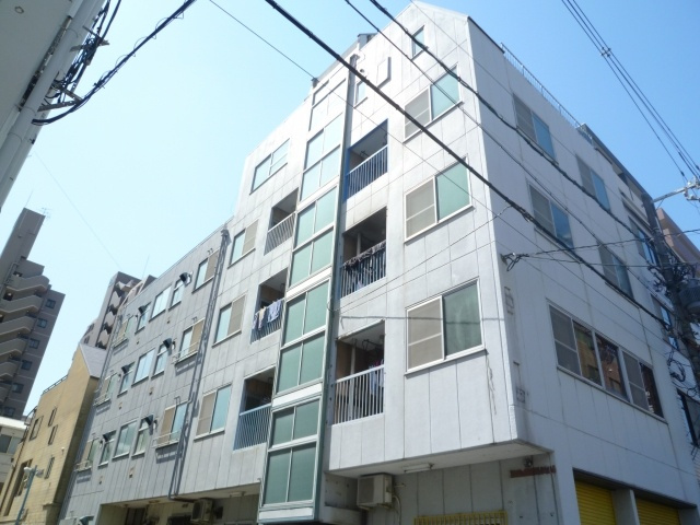 梅本マンションの外観