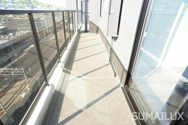 熊本市西区春日３丁目の賃貸マンションのバルコニー