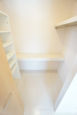 【収納】 | ファーストハイム | ※同物件、同タイプ、間取り反転のお部屋です