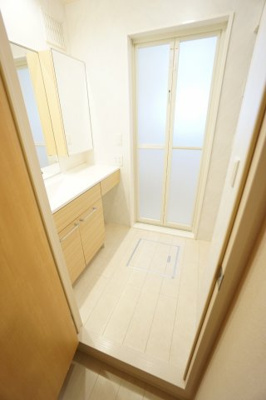 【洗面所】 | ファーストハイム | ※同物件、同タイプ、間取り反転のお部屋です