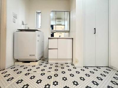 【独立洗面台】 | 吉井町２丁目　戸建て