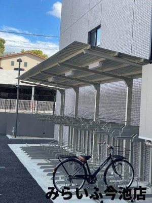 【駐車場】 | ロイヤルカーサ千種