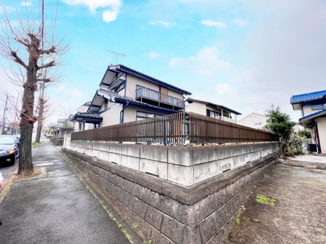 前橋市高花台　中古住宅の外観