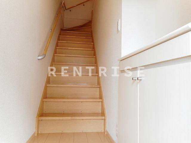 フレイムＡの玄関|玄関