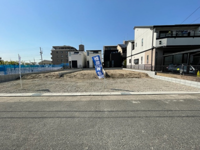 【前面道路含む現地写真】 | 天白区保呂町1期　全2棟　＜仲介手数料無料＞山根小・天白中　新築一戸建て | 撮影
社長の村田です！
自らプレイヤーとして営業しています
長年の経験と実績から皆様により良いマイホーム購入のご提案をいたします。
住宅ローンの不安や購入後の不安等何でもご相談ください。