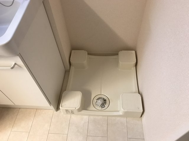 スカイフラットの内装|室内洗濯機置場