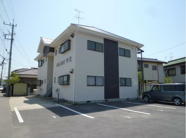 猪子駐車場の外観