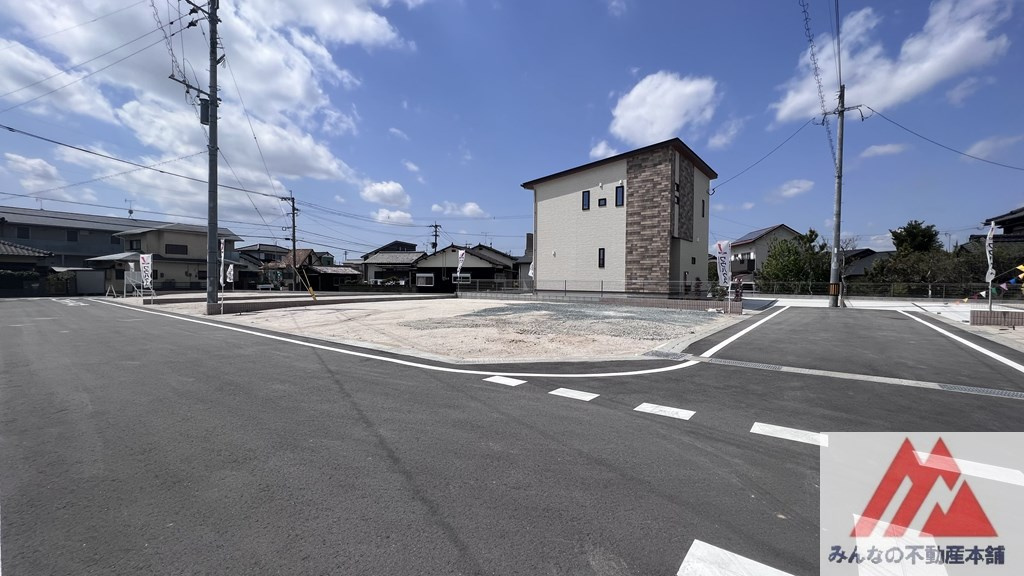 安武３区画の前面道路含む現地写真|３号地接道北側開発道路