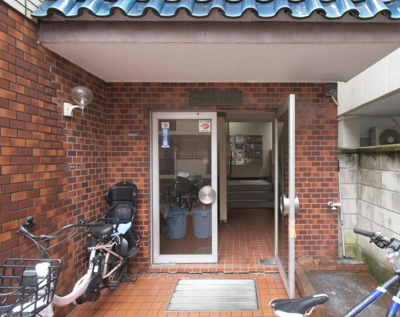 【ロビー】 | 渡辺マンション　12482 | 毎日通るロビーはこのようになっています