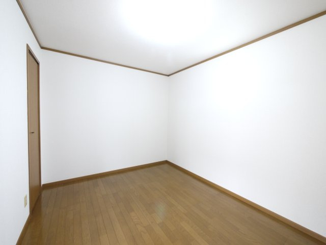 ロジュマンＭＴＯの洋室|ゆったりした洋室です