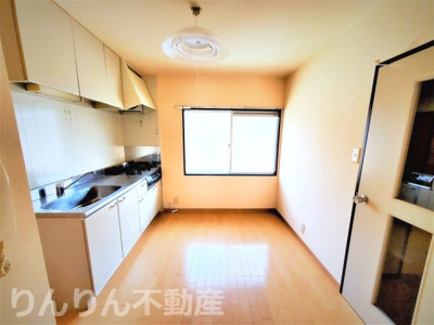 【居間・リビング】 | フレグランスコスモAB | リビングです