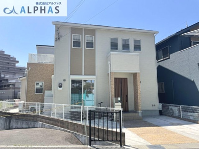 【外観】 | 明石市大久保町谷八木　中古戸建 | 築浅物件♪太陽光発電システム2.25KWを搭載したオール電化住宅！！
