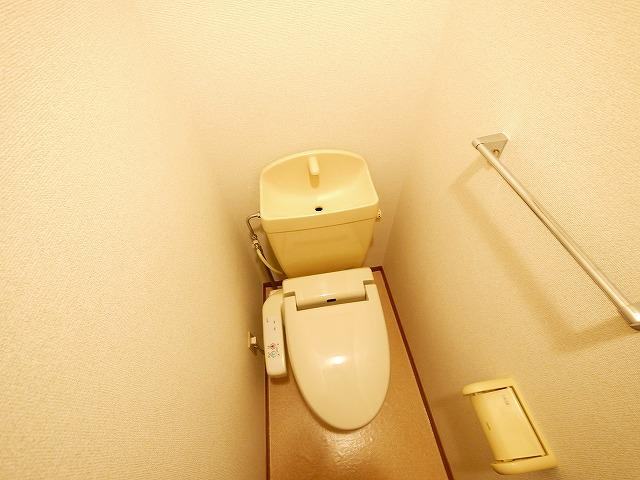 ソル・レヴェンテのトイレ|清潔感のあるトイレです