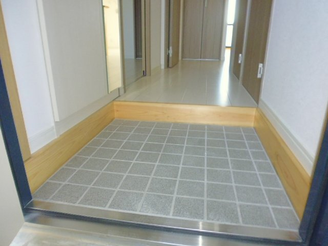 T-style kurashikiの玄関
