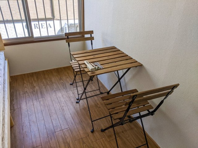 【居間・リビング】 | ヒラマツハイツ | 家具は附属いたします。（ベッドなし）