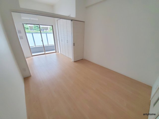 ファステート大阪マジョリティ 仲介手数料無料の居間・リビング