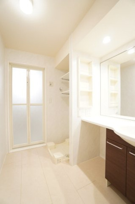 【洗面所】 | ラテル・コート若松町