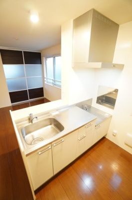 【キッチン】 | ラテル・コート若松町