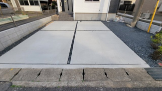 【駐車場】 | 並列2台駐車可能なカースペース