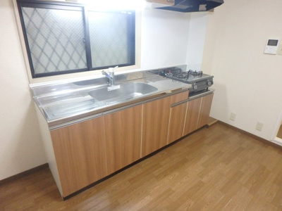 【キッチン】 | ピュアハウス青蘭館 | お料理しやすいキッチンです