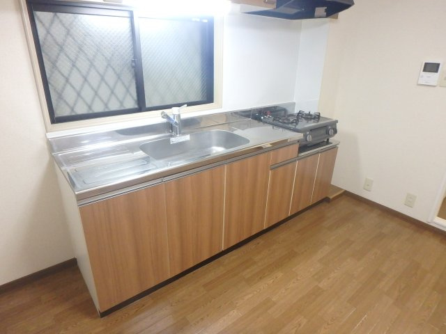【キッチン】 | ピュアハウス青蘭館 | お料理しやすいキッチンです