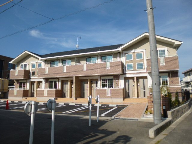 倉敷市浜町２丁目のアパートの外観