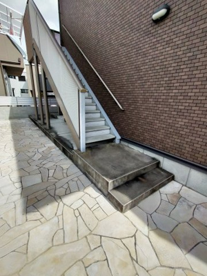 【エントランス】 | アネックス