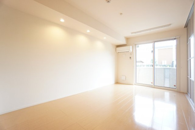 【居間・リビング】 | アネーロヴィータ | ※同物件・同タイプの写真です。