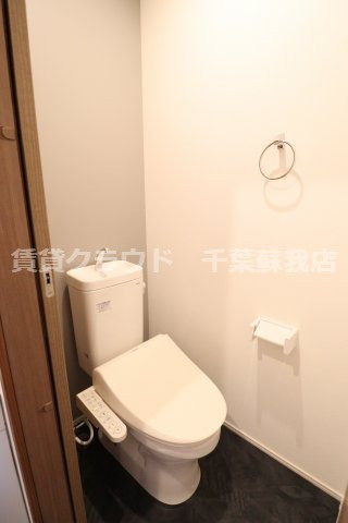 Like星久喜A棟のトイレ|落ち着いた色調のトイレです