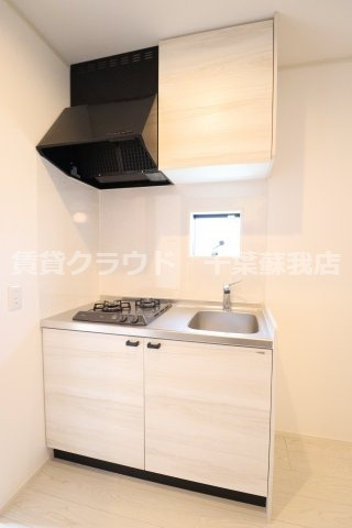 Like星久喜A棟のキッチン|白基調の清潔感あるキッチンでお料理も楽しくなりそうですね♪