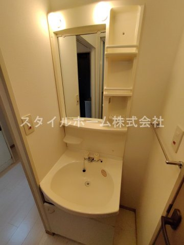 【洗面所】 | シャルム向山 | 別部屋写真です。