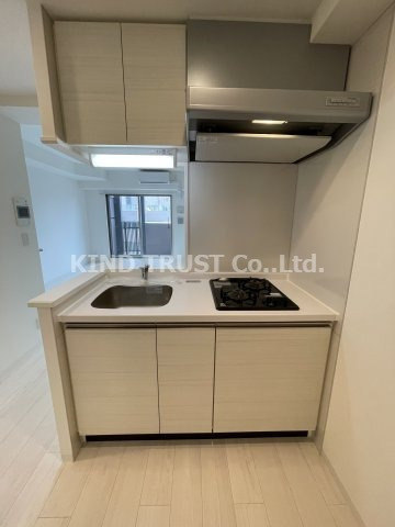 アーバンパークウメダウエストのキッチン|お料理しやすいキッチンです