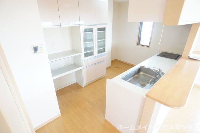 熊本市東区御領８丁目の賃貸マンションのキッチン